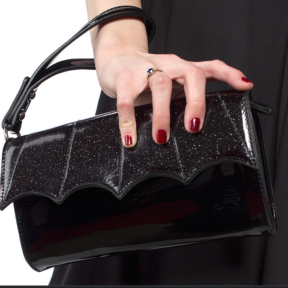 🦇Sourpuss Bat Wing Wristlet 🖤